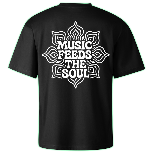 MUSIC FEEDS THE SOUL oversized t-shirt backprint