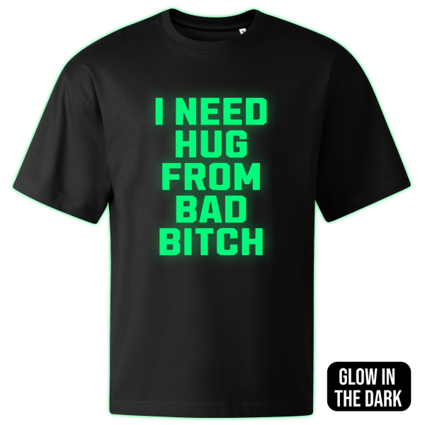 I NEED HUG oversized t-shirt - Image 2