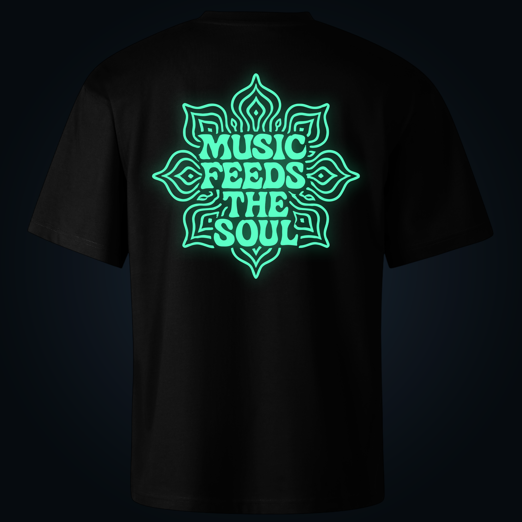 MUSIC FEEDS THE SOUL oversized t-shirt backprint