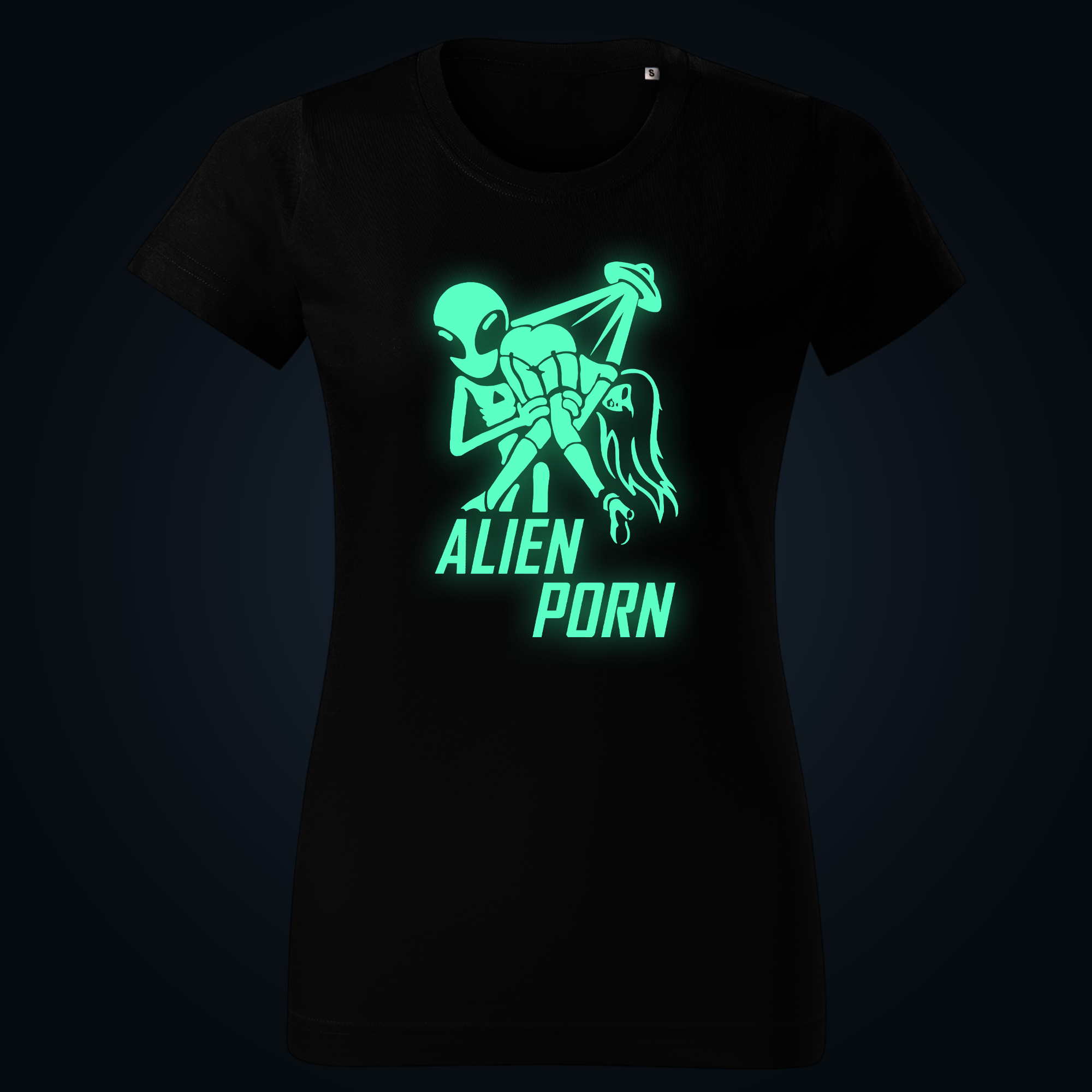 ALIEN PORN women
