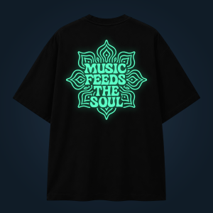 MUSIC FEEDS THE SOUL oversized t-shirt backprint